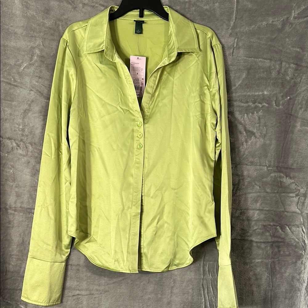 Wild Fable Green Long Sleeve Button Down Blouse